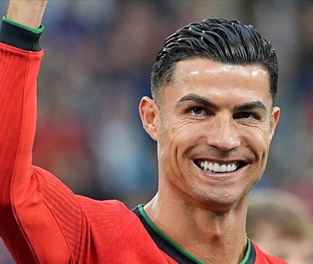 Ronaldo&rsquo;nun her gol&uuml; i&ccedil;in &ouml;denen rakam dudak u&ccedil;uklattı