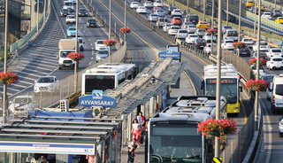 İBB'den yılbaşı tarifesi! Ulaşım &uuml;cretsiz, seferler artırıldı