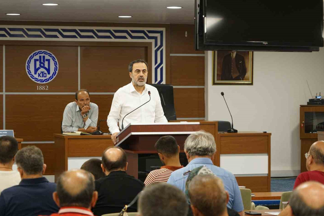 Konya Ticaret Odası Başkanı &Ouml;zt&uuml;rk, ekonomik verileri değerlendirdi