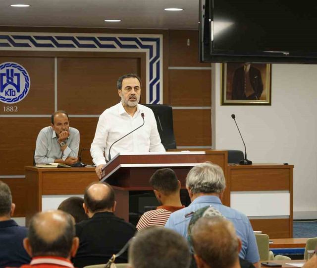 Konya Ticaret Odası Başkanı &Ouml;zt&uuml;rk, ekonomik verileri değerlendirdi