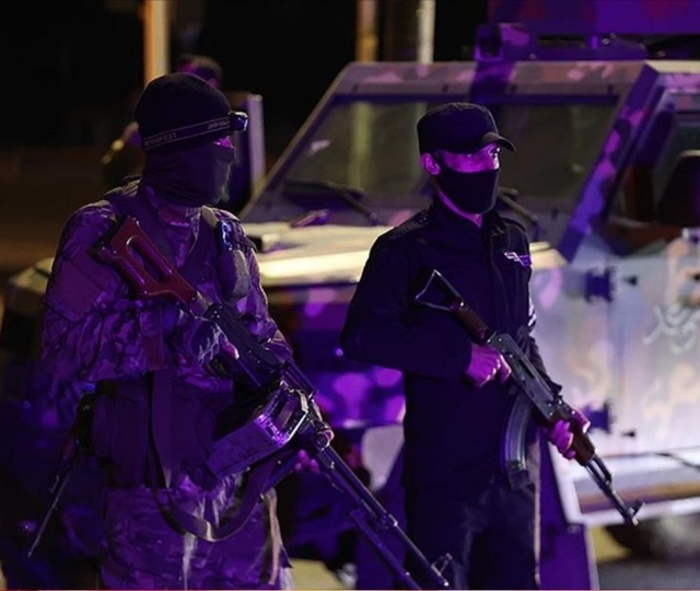 Suriye Lazkiye'de sokağa &ccedil;ıkma yasağı ilan edildi