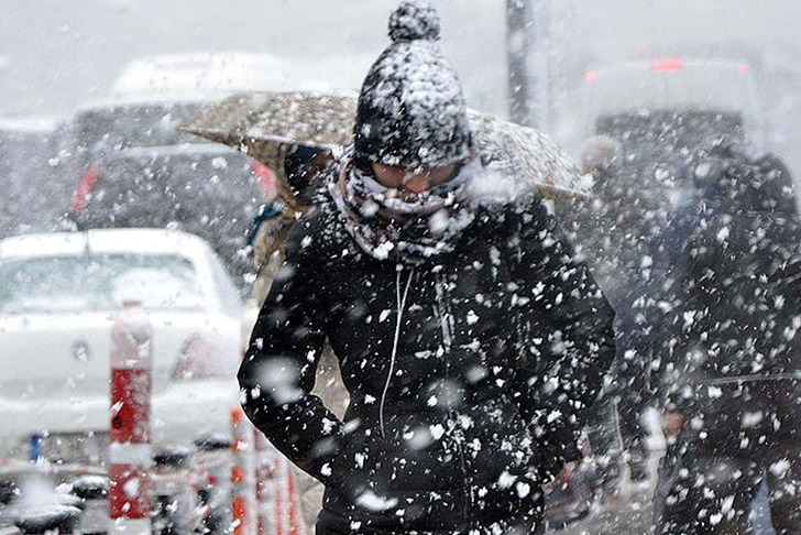 Kar yağışı kapıda! İstanbul Valiliği tarih ve saat verdi