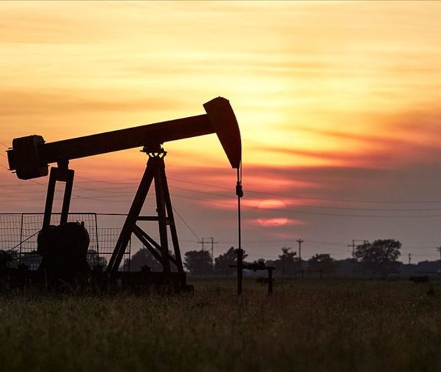 Petrol Fiyatları Jeopolitik Risklerle Kazan&ccedil;larını Koruyor