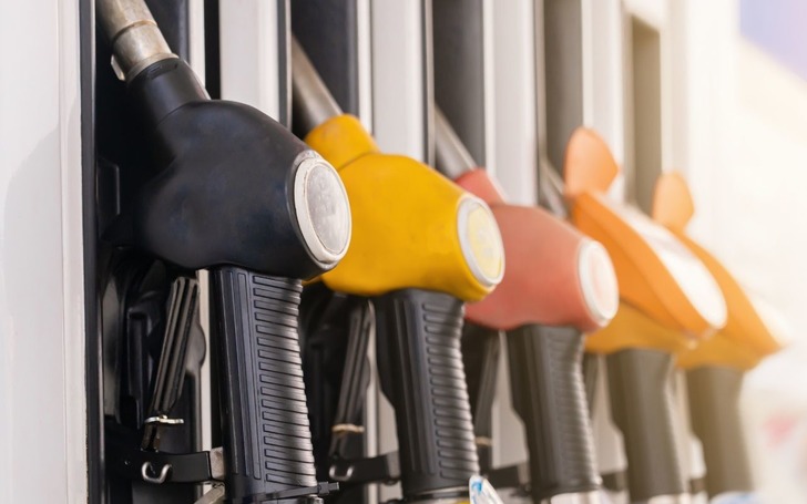 Akaryakıtta indirim var mı? (2 Ocak 2026 g&uuml;ncel benzin, LPG ve motorin fiyatları)