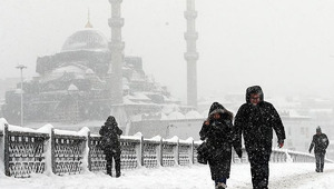 İstanbul Valiliği'nden kar yağışı uyarısı! Hangi il&ccedil;eler etkilenecek?
