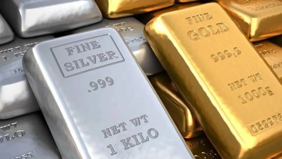 &ldquo;Metal Savaşı&rdquo; Geri D&ouml;nd&uuml;: Altın ve G&uuml;m&uuml;ş Sert Satış Sonrası Toparlandı