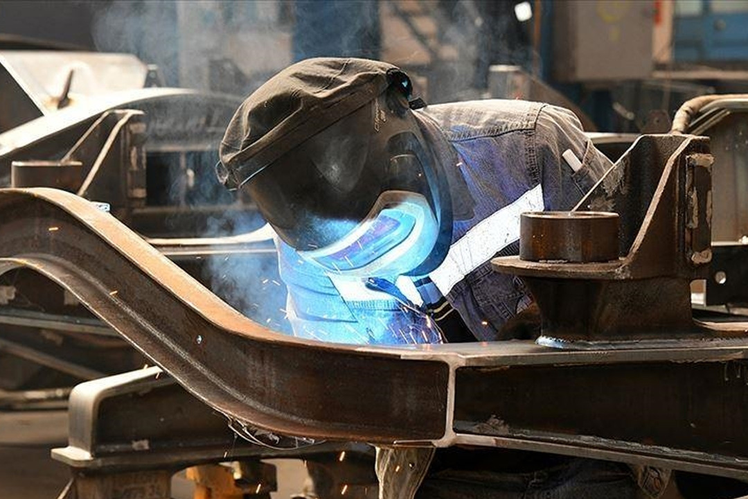 Bazı sanayi &uuml;r&uuml;nlerinin g&uuml;mr&uuml;k vergisiz ithalatı i&ccedil;in tarife kontenjanı belirlendi