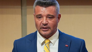 Sadettin Saran resmen a&ccedil;ıkladı! Fenerbah&ccedil;e se&ccedil;ime gidiyor