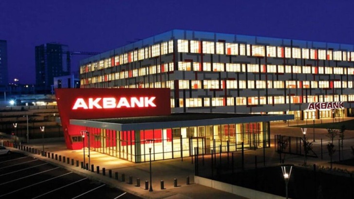 Akbank, 1,45 Milyar TL&rsquo;lik Takipteki Alacağını Sattı