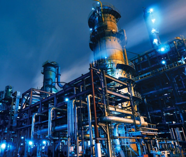 BIST 100&rsquo;de Yeni Yılın İlk Haftası: Hangi Sekt&ouml;rler &Ouml;ne &Ccedil;ıkıyor?