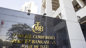 TCMB anketi a&ccedil;ıklandı! Bankalar ticaride kapıyı araladı, bireysel krediler yerinde saydı