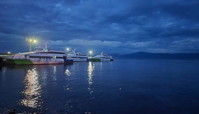 Marmara'da fırtına engeli: BUDO seferlerini iptal etti