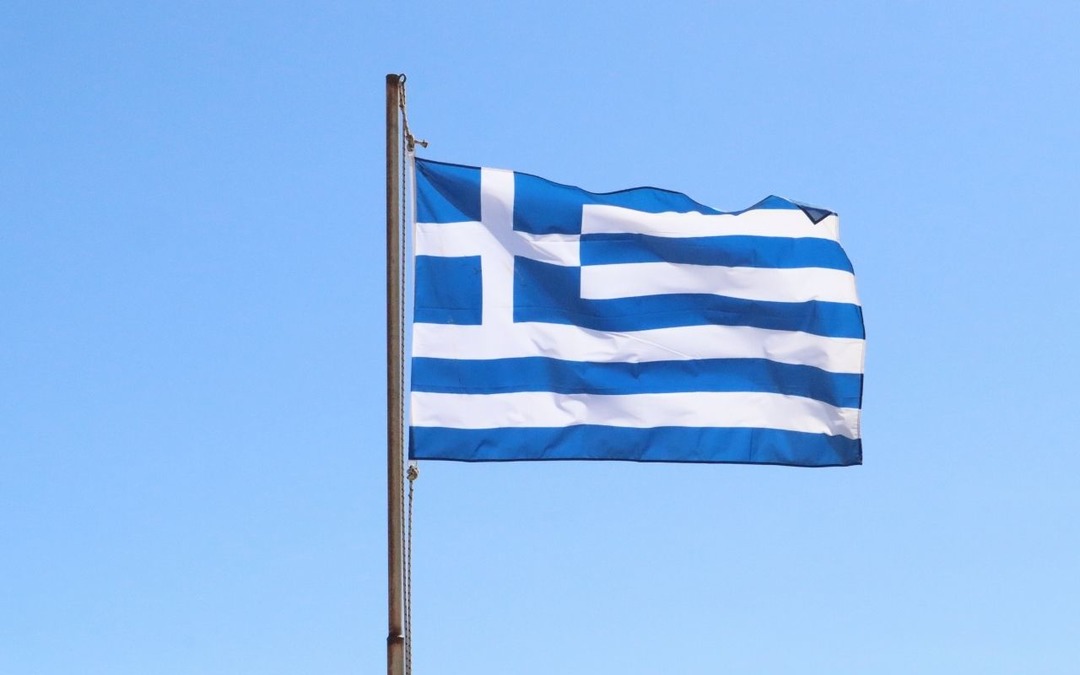 Yunan &ccedil;ift&ccedil;iler eylemlerini s&uuml;rd&uuml;r&uuml;yor