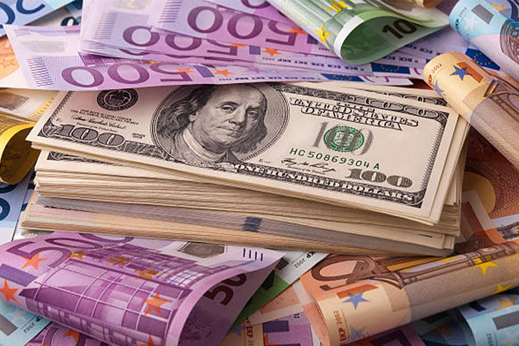 Dolar ve Euro fiyatlarında son durum (4 Ocak 2026 g&uuml;ncel d&ouml;viz fiyatları)