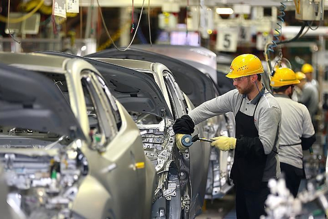 T&uuml;rk sanayi sekt&ouml;r&uuml;nden 2025'te t&uuml;m zamanların en y&uuml;ksek yıllık ihracatı