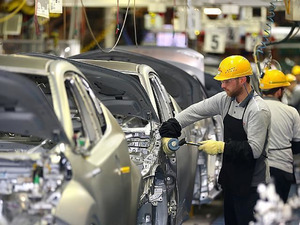 T&uuml;rk sanayi sekt&ouml;r&uuml;nden 2025'te t&uuml;m zamanların en y&uuml;ksek yıllık ihracatı