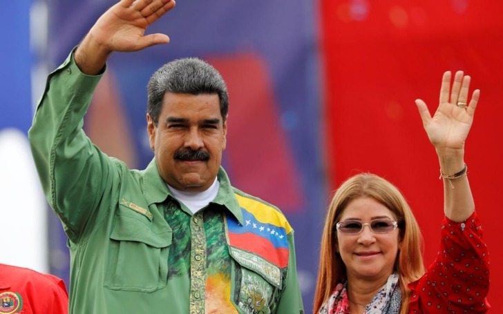 Maduro ve eşi yargılanmak &uuml;zere mahkemeye g&ouml;t&uuml;r&uuml;l&uuml;yor