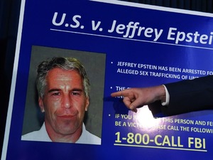 Epstein dalgası b&uuml;y&uuml;yor: Belge sayısı 2 milyonu aştı