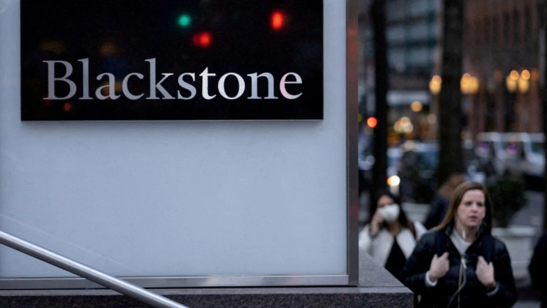 Trump "Ev Toplamayı" Yasaklıyor: Dev Şirket Blackstone Borsada &Ccedil;akıldı