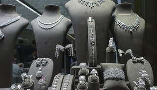 M&uuml;cevher sekt&ouml;r&uuml; 2025 yılında ihracat rekoru kırdı