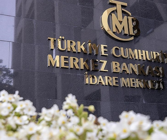Merkez Bankası rezervleri a&ccedil;ıklandı! Yeni yıla d&uuml;ş&uuml;şle başladı