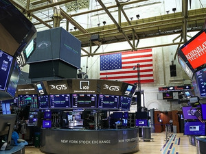 New York borsası d&uuml;ş&uuml;şle a&ccedil;ıldı