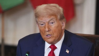 Trump: "Petrol şirketleri Venezuela'da en az 100 milyar dolar harcayacaklar"