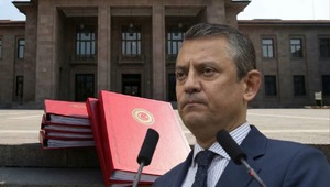 Dokunulmazlık dosyaları Meclis&rsquo;e geldi: Listede &Ouml;zg&uuml;r &Ouml;zel de var 