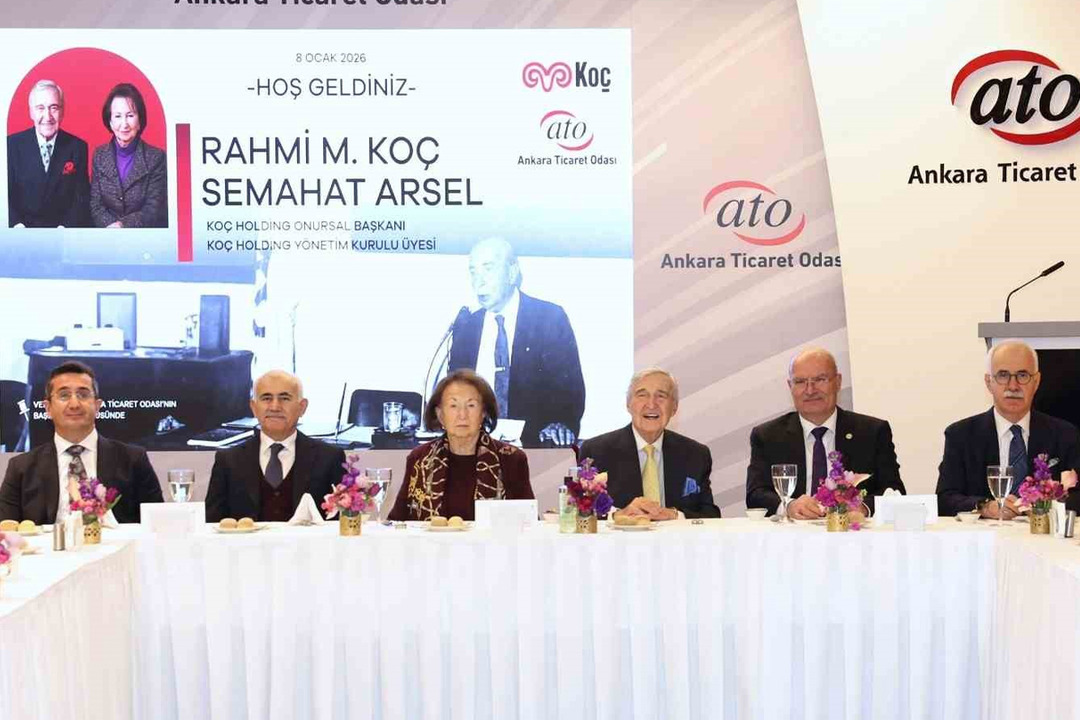 İş insanları Rahmi Ko&ccedil; ve Semahat Arsel'den ATO Başkanı G&uuml;rsel Baran'a ziyaret 