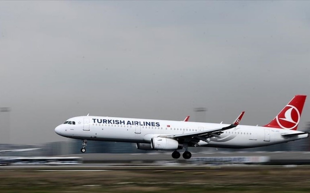 THY, İran'ın 3 kentine planlanan 17 seferi iptal etti