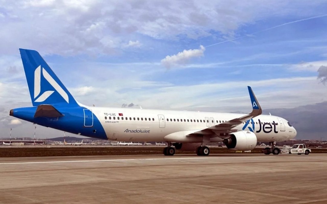 AJet, Tahran'a yapacağı 6 seferini iptal etti