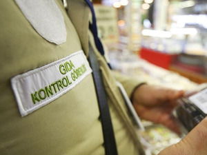 Gıdada skandal s&uuml;r&uuml;yor! Kıyma, sucuk, zeytinyağı&hellip; Bakanlık hile yapan firmaların listesini g&uuml;ncelledi