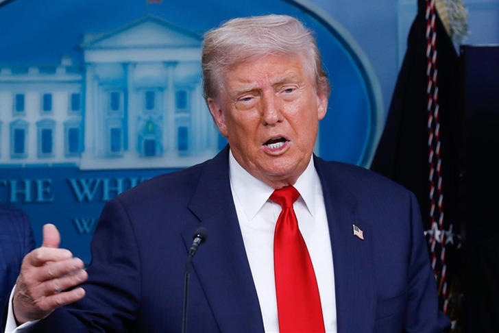 Trump'tan dikkat &ccedil;eken Venezuela &ccedil;ıkışı! "İkinci saldırıyı iptal ettim"