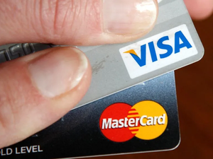 Trump, Kredi Kartı Faiz Oranlarını Yıllık %10 ile Sınırlama &Ccedil;ağrısı Yaptı