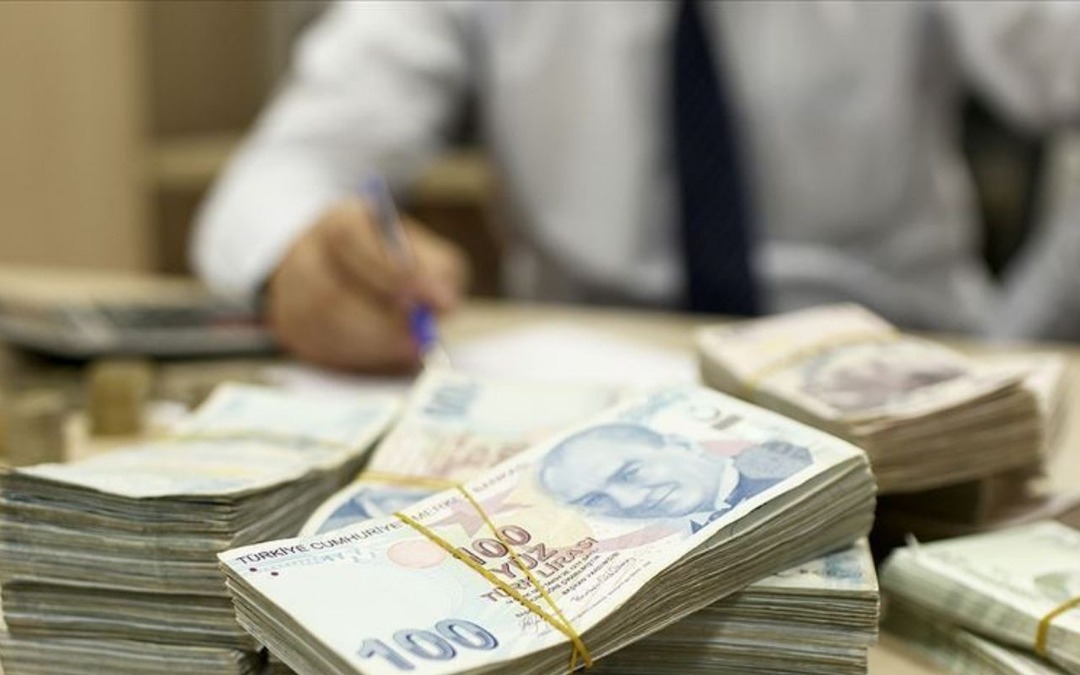 Gelir vergisi m&uuml;kellefi sayısı 3 milyonu aştı