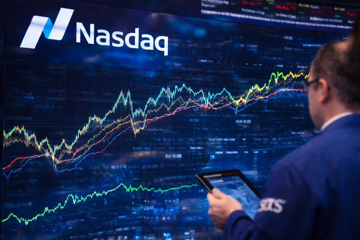 Nasdaq&rsquo;ta Teknoloji Baskısı: Kritik Diren&ccedil;lere Yaklaşıldı