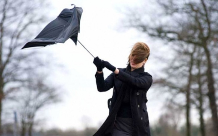 İstanbul&rsquo;dan sonra Ankara i&ccedil;in kuvvetli r&uuml;zgar ve fırtına uyarısı