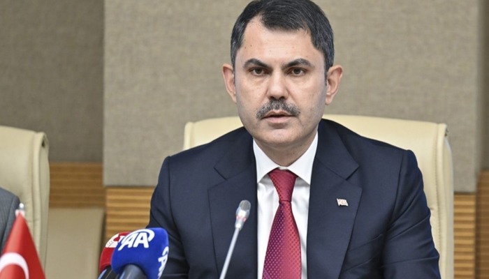 Bakan Kurum a&ccedil;ıkladı! "İlk evleri Mart 2027'de teslim edeceğiz"