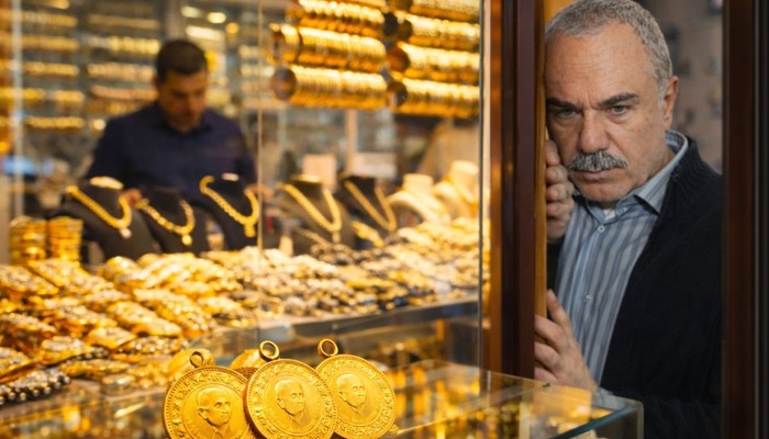 Ağzımızın tadı bozuldu! Ali Rıza Bey bug&uuml;n emekli maaşıyla ka&ccedil; &ccedil;eyrek altın alabilir?