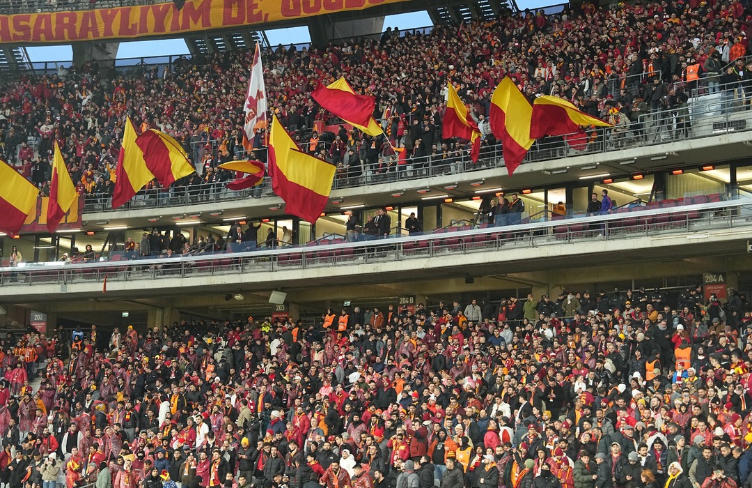 Galatasaray S&uuml;per Kupayı Kaybetti! Pazartesi G&uuml;n&uuml; Borsa&rsquo;da D&uuml;şer mi?