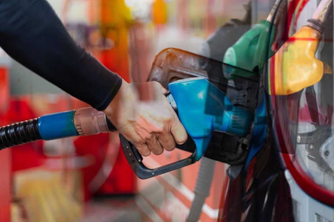 İndirimin ardından zam geliyor! Akaryakıt tabelası değişiyor (11 Ocak 2026 g&uuml;ncel LPG, motorin, benzin fiyatları)