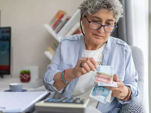 KDK'dan emekliler i&ccedil;in kritik uyarı! Arada y&uuml;zde 30 fark var: Zamanlama cebe vuruyor