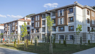 TOKİ'de kura s&uuml;reci s&uuml;r&uuml;yor! 16 il tamamlandı, yeni takvim a&ccedil;ıklandı