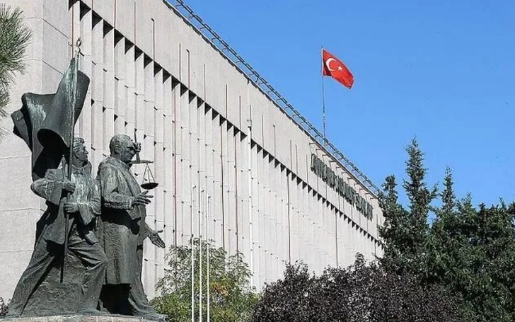 Kara Kuvvetleri Komutanlığı'nda 23,5 milyon liralık vurgun: G&ouml;zaltılar var!