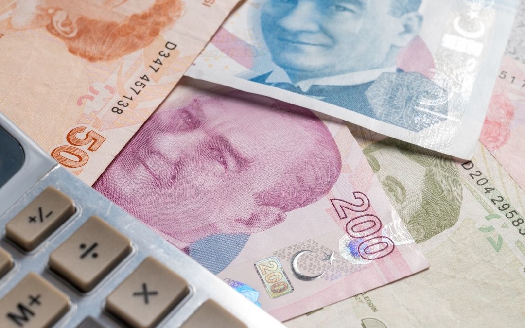 Maaşlar kesinleşti! G&ouml;zler bayram ikramiyesinde: Masada iki rakam var