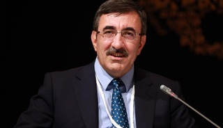 Cevdet Yılmaz'dan cari a&ccedil;ık yorumu