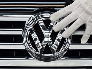 Alman otomotiv devine &Ccedil;in darbesi! Satışları sert d&uuml;şt&uuml;