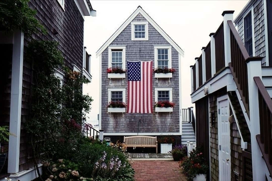 ABD'de yeni konut satışları ge&ccedil;en yıl ekimde hafif geriledi