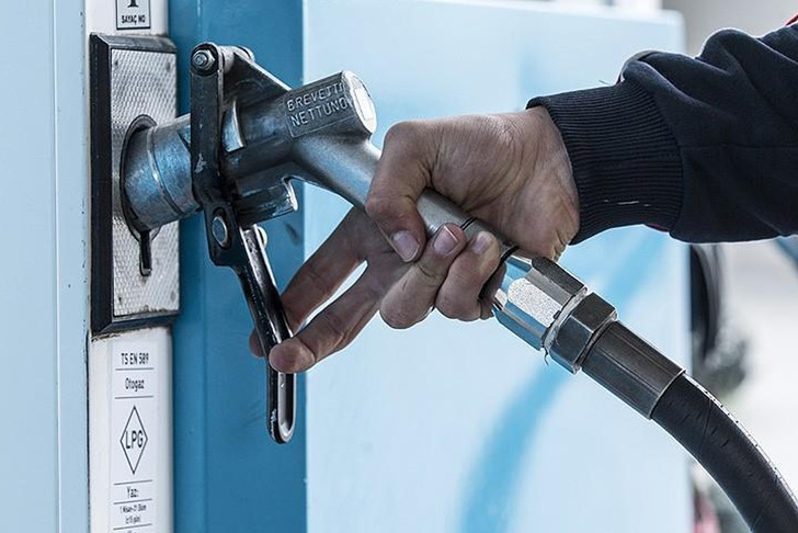 LPG ithalatı Kasım 2025'te yıllık bazda y&uuml;zde 14,2 azaldı