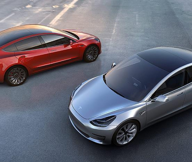 Tesla o &ouml;zelliğini aboneliğe bağladı! Aylık &uuml;cret &ouml;demeyen kullanamayacak